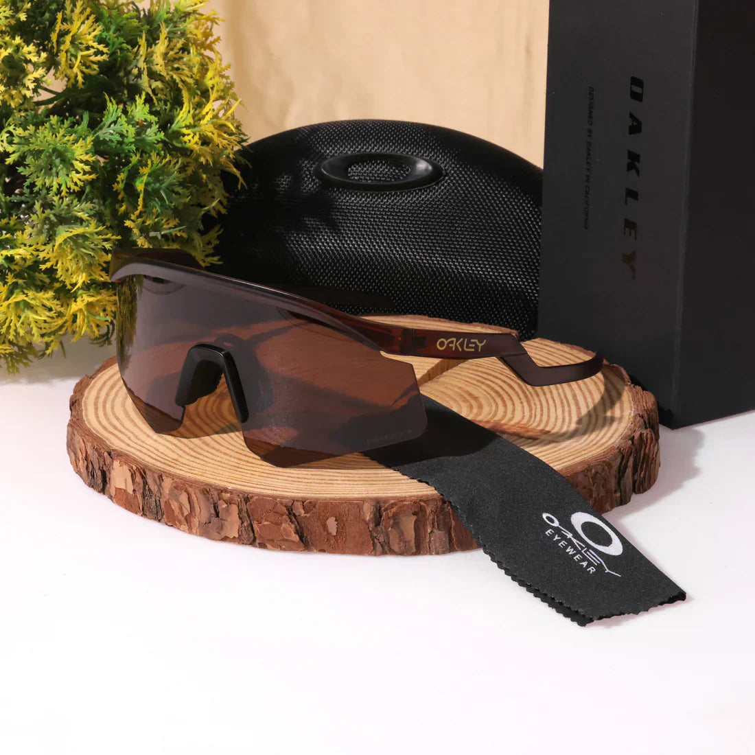 OAKLEY HYDE BROWN BROWN