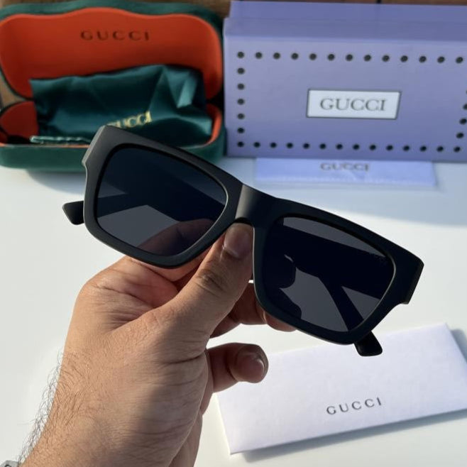 Gucci Matt Black Sunglasses – Luxury Designer Shades