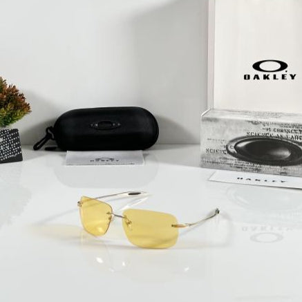 Oakley Gold Yellow Sunglasses – Sporty Performance with Style