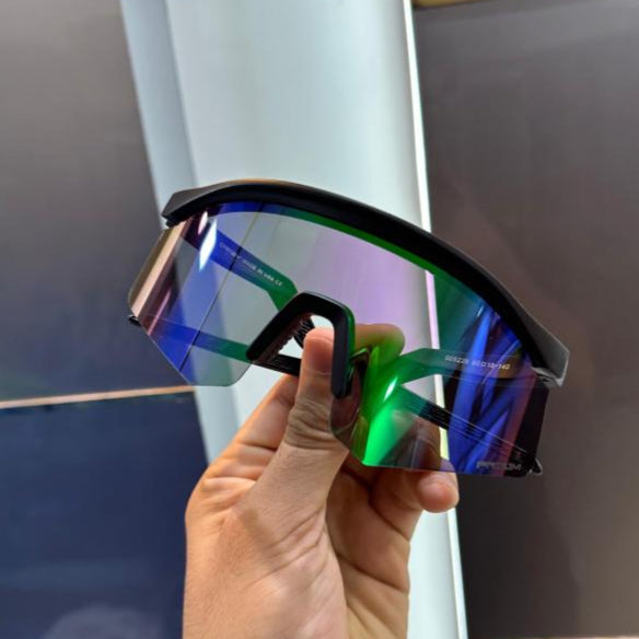 Oakley Sport Blue Luxury Shade – Premium Designer Sunglasses