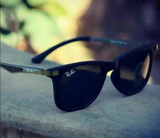 RB Black & Black Wintage Sunglass For Unisex.