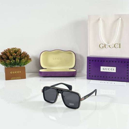 Gucci Black Sunglasses