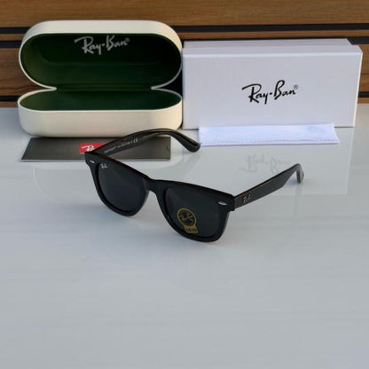 Ray-Ban Black Sunglasses – Classic Everyday Icon