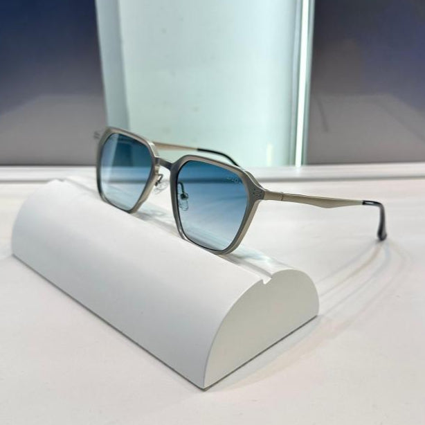 Christian Dior Silver-Blue Luxury Shade