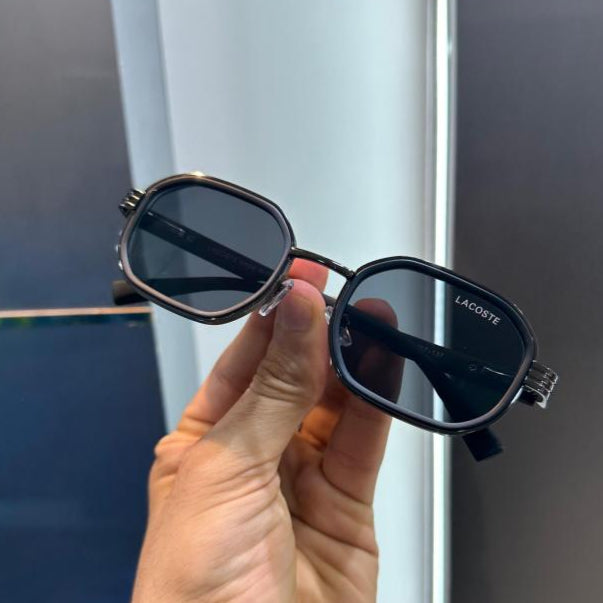 Lacoste All Black Luxury Shades