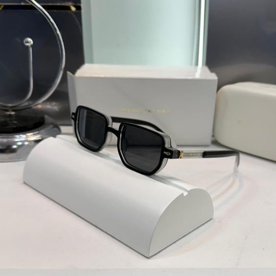 Marc Jacobs All Black Luxury Shades