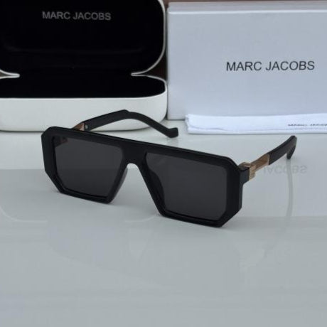 Marc Jacobs Black Sunglasses – Bold Contemporary Elegance