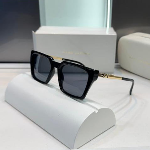 Marc Jacobs Gold-Black Luxury Shades