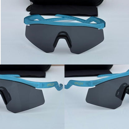 Oakley Blue Black Sunglasses – Sporty Performance with Style