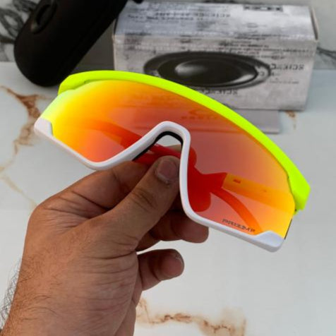 Oakley Neon Sunglasses – High-Energy Performance Style