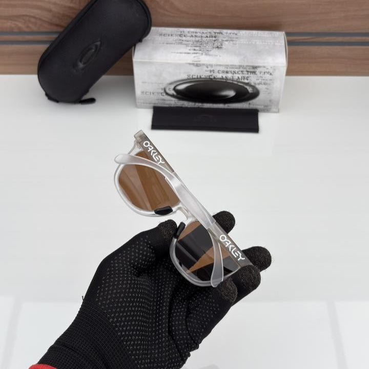 Oakley Transparent Brown Sunglasses – Sport & Lifestyle Fusion