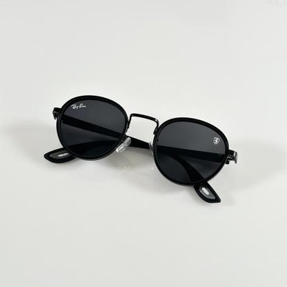 Ray-Ban Black Sunglasses – Timeless Icon of Style