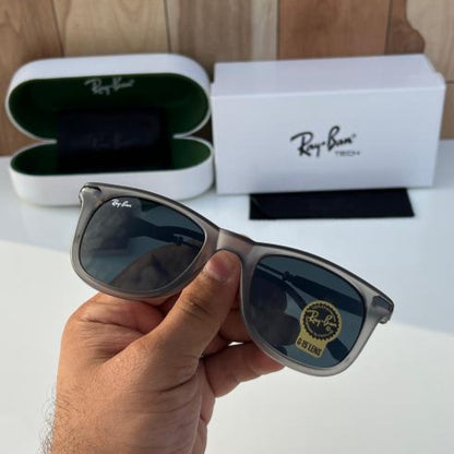 Ray-Ban Grey Sunglasses – Classic Versatile Elegance