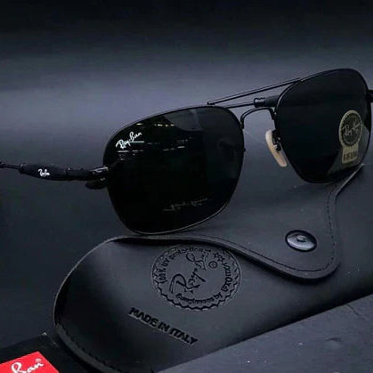 RB Black & Black Wintage Sunglass For Unisex.