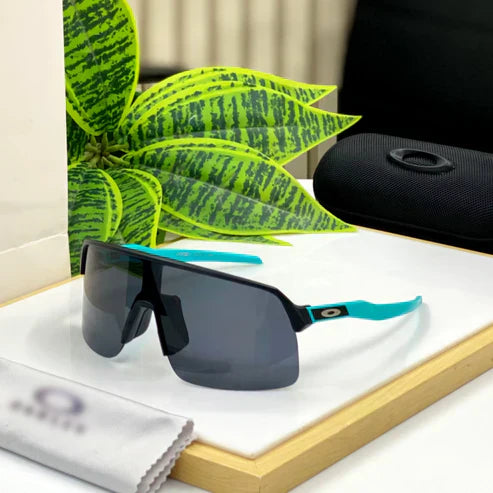 OAKLEY STR-LITE/GREEN BLACK